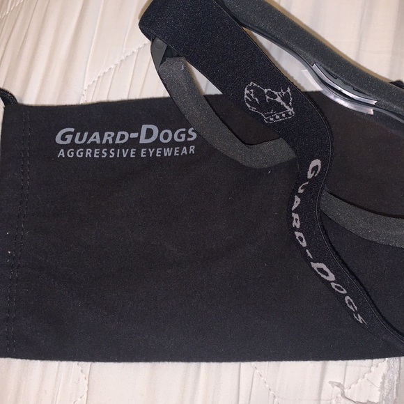 Guard-Dogs Goggles - Picture 3 of 3